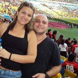 Uma família que decidiu servir ao único e verdadeiro Deus... Abel: professor. Ellen: Contadora.... Sarah rsrs nossa princesa