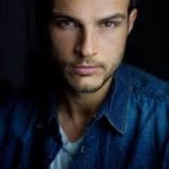 Hunter, cook, and owner of a dog named Luna. 
(#SPN RP account. Multiverse)  Open for  new SL's. Bio: http://t.co/bCU8FxPjys