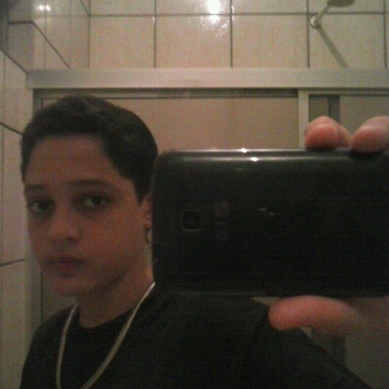 me segue q eu te sigo