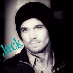 FinestCraving's profile picture. Tainted and tempted, I love that woman who sings my melody. [[#RP18+ #Rogue #Burlesque]]