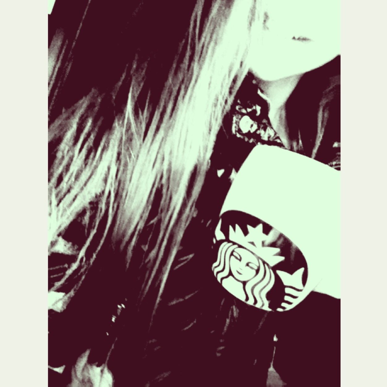 HΛN☮S• ✗' ∞ Nolife♡♡♡