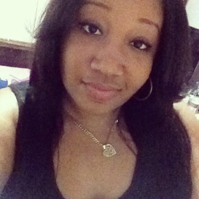 Lesbian. Nyc.♊️. Instagram: Luscioust__