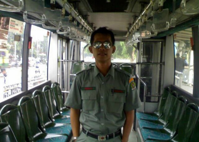 JimbotSidabutar's profile picture. S̤̥̈̊†̥and Up