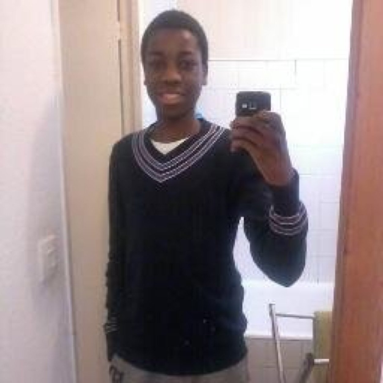 kevinamgan's profile picture. #TeamBayern #TeamOL #TeamKaaris #TeamBooba