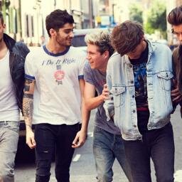 L.O.V.E One Direction .....I’m gonna get ya, get ya, get ya, get ya
♫♪  Follow me ... I follow back....Indico tbm é só pedi ^^