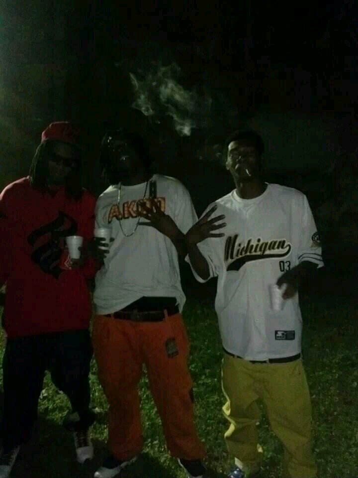 Real Riley Shit.! Dats Just Me And How I Come.! #Team Follow Back #Team Block Burner #Ea Sports #Team Glock#YgTheMob