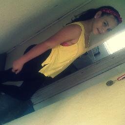 ~ (Sιиqlє) ♥ |Yσ Vιvσ мι vιvσ αl мαxιмσ| ♥ |Dισѕ'MιѕPαdяєѕ'Yσ| ♥ |ωιƒєs| @Jaddy_mx3 & @la_fary06
