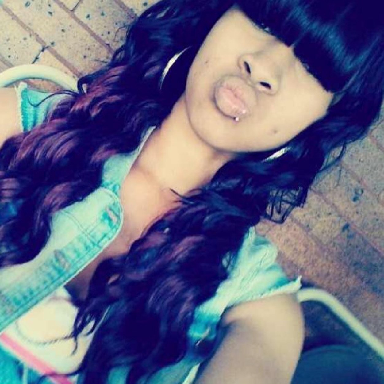 You don't know my life nor my story so, you could never judge the book by it cover, but over all the bullshit I pretty girl bounce my shit but follow me3 ;)