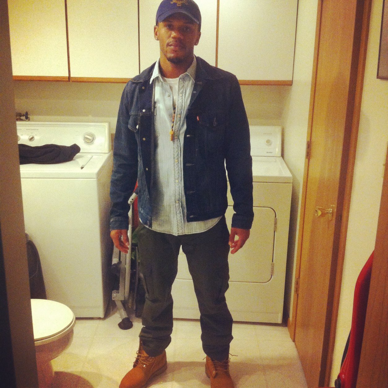 Ayyo_Smiley's profile picture. The official twitter of Joshua Smiley . On the road to success...So follow me! ...Future EMT/Fire Fighter #RIP De'Asia