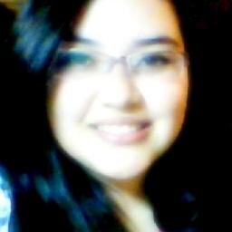 Holaa!! :DD soy muy simpatica y muy risueña 3 y bueno I'm directioner !! Love One Direction
