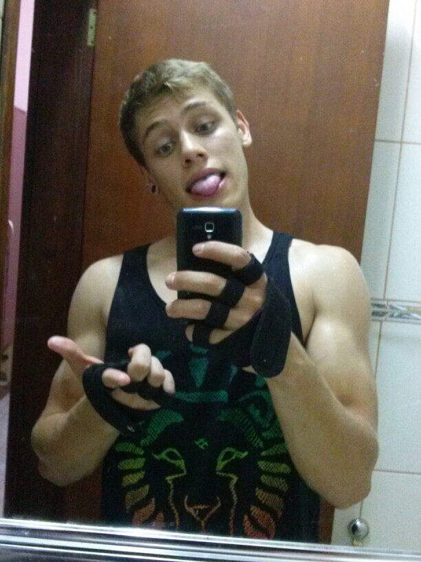 Eu sempre fui um sonhador.. e é isso que me mantém vivo!