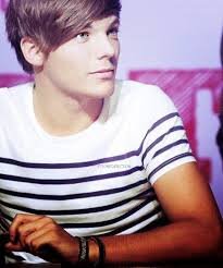 novia de louis tomlinson cantante de one direction