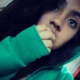 Si buscas una mano amigo ,empieza por tu brazo ,eso lo supe a punta de coñazos. #canserbero