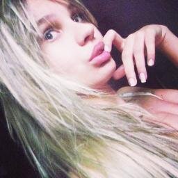 Falar sem aspas , amar sem interrogação,sonhar sem reticencias , viver sem ponto final !