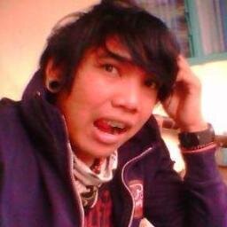 Jangan menilai orang seolah-olah Anda mengenal mereka lebih dari yang mereka tahu diri mereka. Karena mungkin, Anda bahkan tidak mengenal diri sendiri lets go ♬