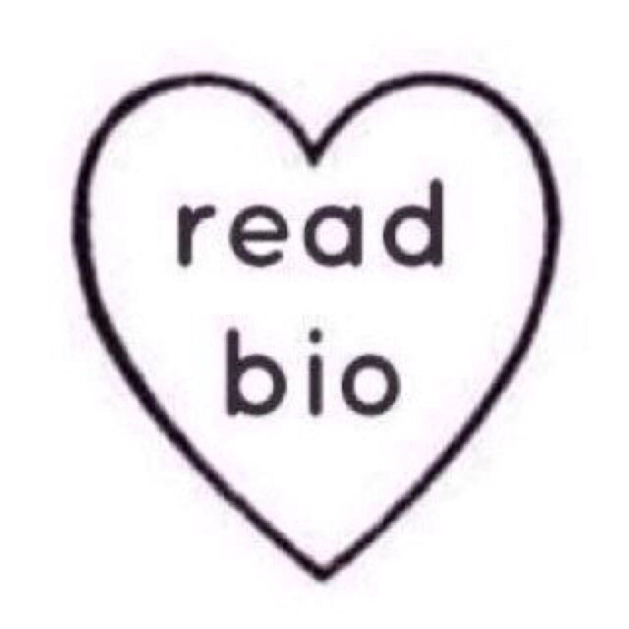 don't follow here, follow @hxrrysbiceps :)