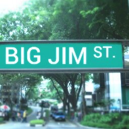 Bigger Is Always Better! Proud Wisconsinite, and aspiring digital marketer. Love to talk sports, politics, and marketing.  #WiUnion