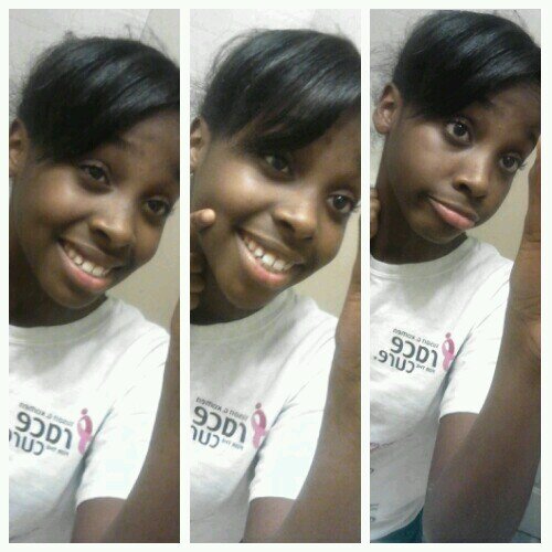 Thaa names Lachrisa, Things i like to do is Dance,Draw,Little bit of singing. 1/13/20  Capricorn Baibee.. :).. Love my other twin/bess frann Trinity... Bye :D