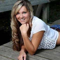 Annadanielle717's profile picture. small town, easy going but not your average kind of girl, take the simple life & walk by faith it'll all be good #ItsTheGoodLife