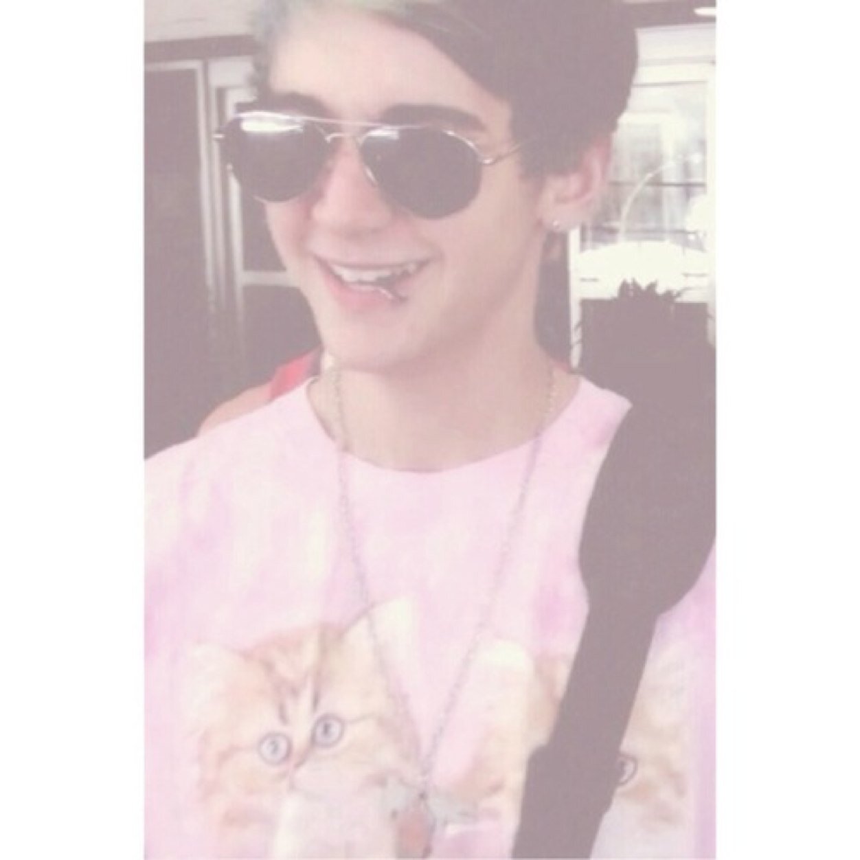 ilylukeb's profile picture. se lyke dese sexi cunts took over me life ♡