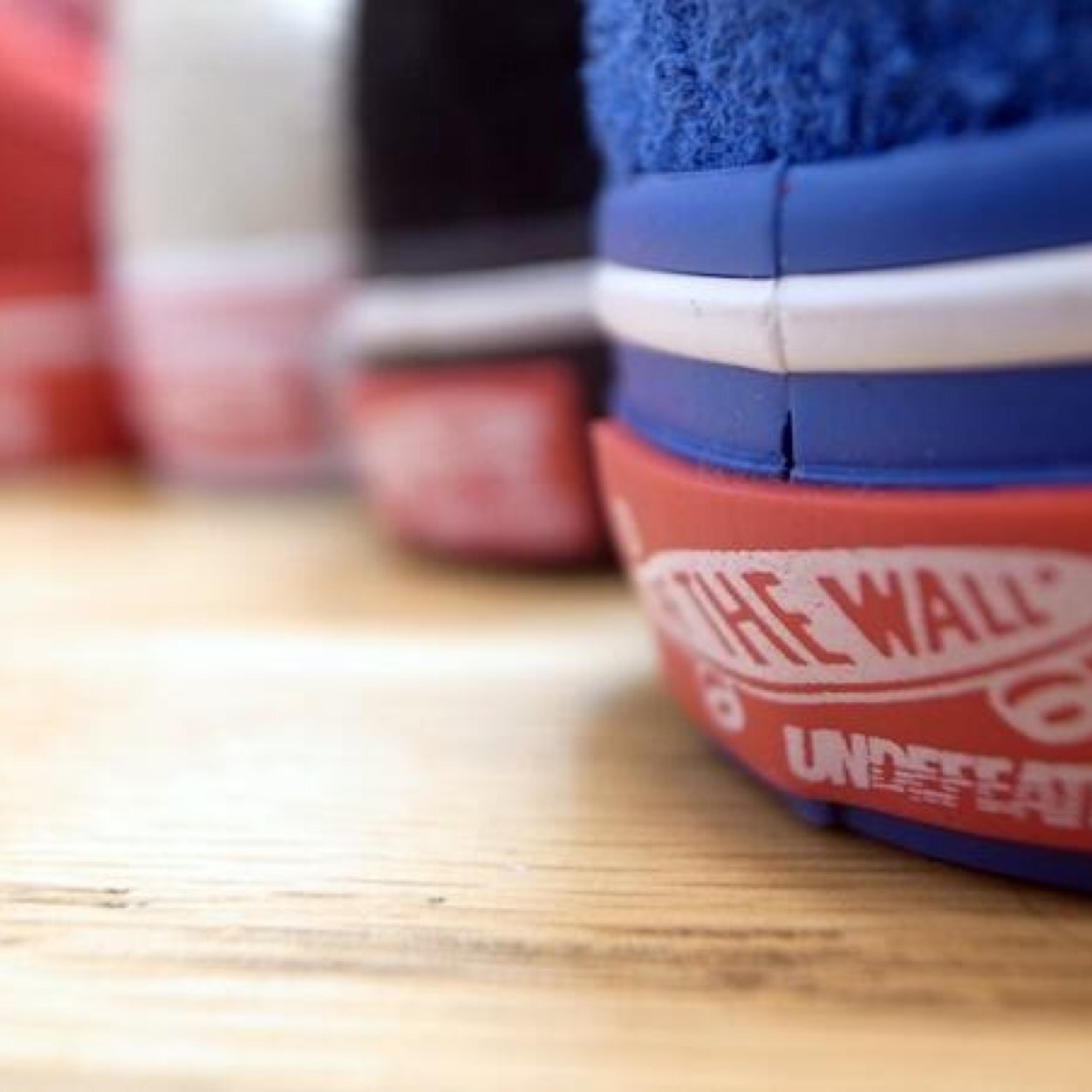 Tag me in a picture of vans and i will retweet them...But you have to be following me... I am in no way afflictated with vans