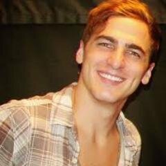 juliaschmidt460's profile picture. nickelback,avril lavigne,BTR ♥