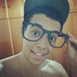 Simplesmente uma homenagem a esse menino perfeito e único. O Japa mais fofo do Brasil, sipah do mundo huashuas sz @Jonnicabral