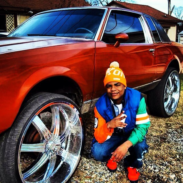 Follow Me ✈ M.A.C™.com