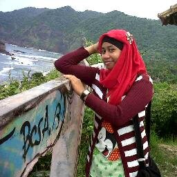 Nisvie_nazza's profile picture. 