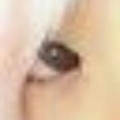 ２０歳の腐女子です。専門学校行ってます。ゲームとお絵かきとコスします。あとニコ生とか。あと一人でエッチなこととか。ｗ　リアルに会ってもいいってゆう人を募集してます。