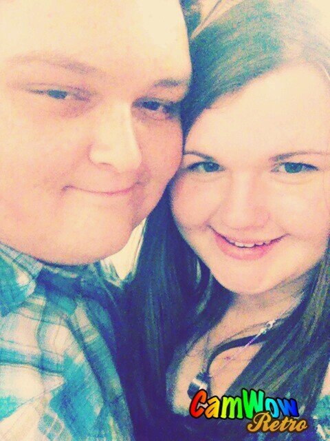 I'm 17 I'm the leader of MERK and I have the worlds greatest girlfriend ever julie neumeyer