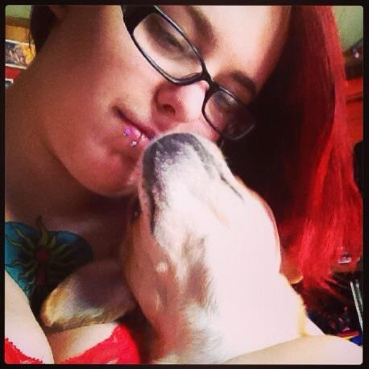 HeatherBOTDF's profile picture. 20, love to many bands to name, music and Photography are my life. Huge nerd and love meeting new people and finding new music