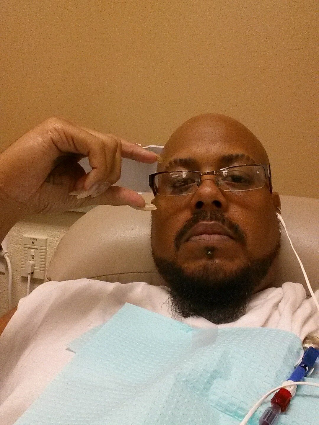 tentoesstrong1's profile picture. 