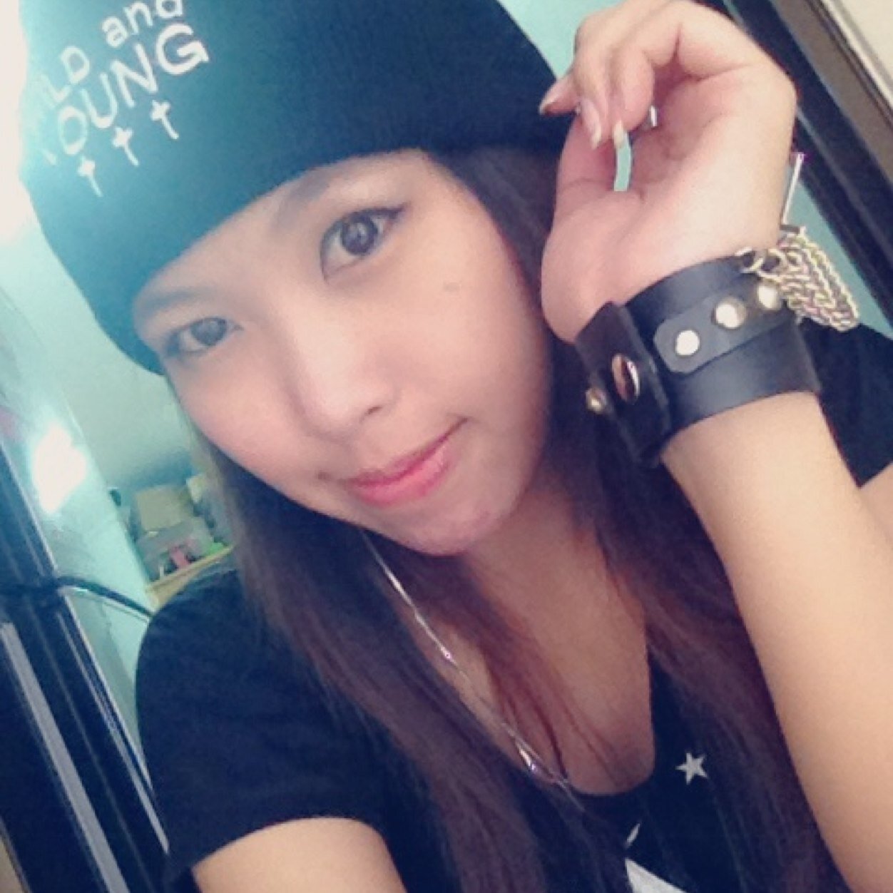 Hi!!, I'm Patchy. #Love Chelsea #Movies #InternationalMusic. Thanks for following.......|(￣3￣)| .. \(//∇//)\ .. V(^_^)V