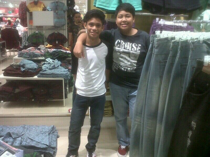 follow my new acc @Adliyafik