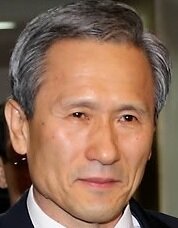 gwanjineyes's profile picture. 북한의 김관진놈 발언에 경종을 울린다.
김관진 안보실장, 전 국방장관 팬입니다.