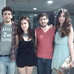 cheers_93's profile picture. Con el humor de Bridget, los errores de Maya, las ambiciones de Skeeter, las ganas de comerme el mundo de Amelia y algo de Alba.Isabel Allendista