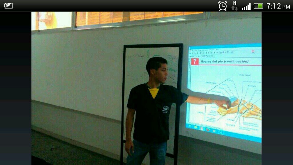 Edgarcsx's profile picture. Apasionado con la medicina y Amante del fútbol