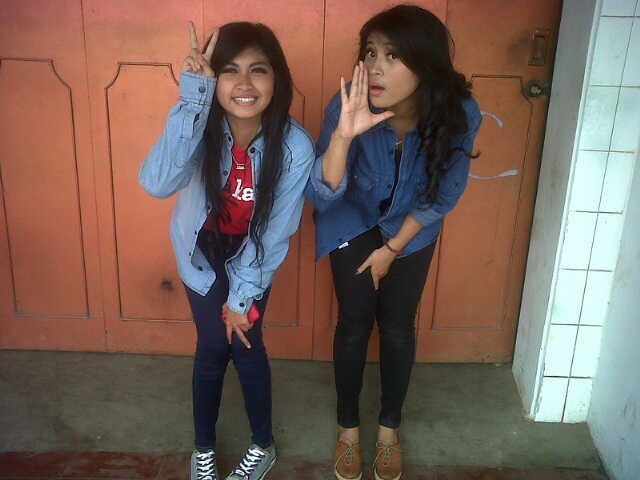 IsdayantiDesi's profile picture. Sukses :d