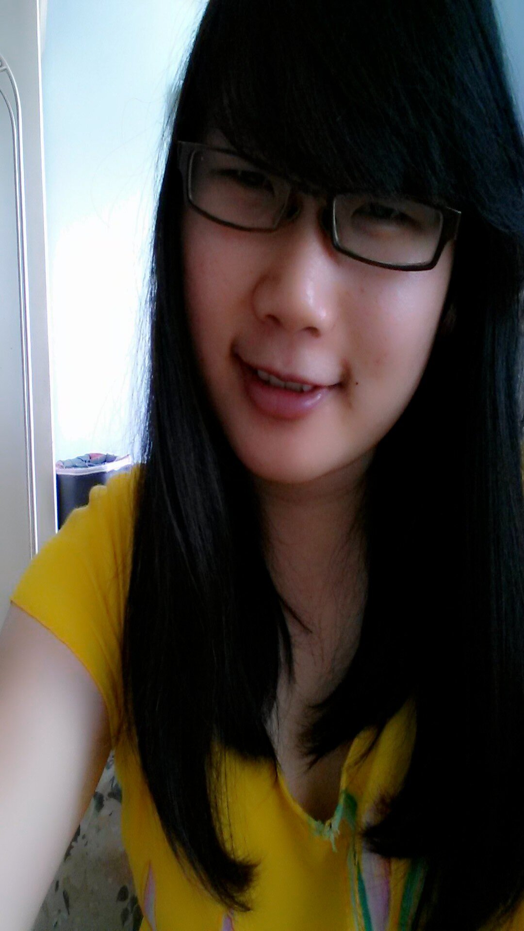 안녕하세요! 저는 임수진 입니다. 반갑습니다^^ all i can do is smile :)