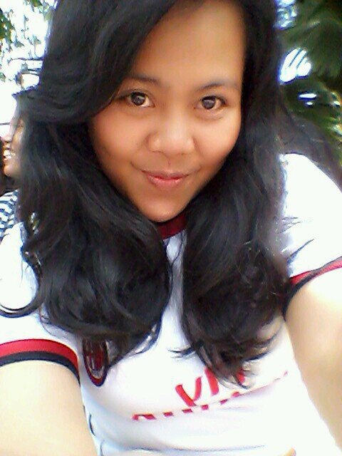 Avline_liana's profile picture. still keep forward :):)