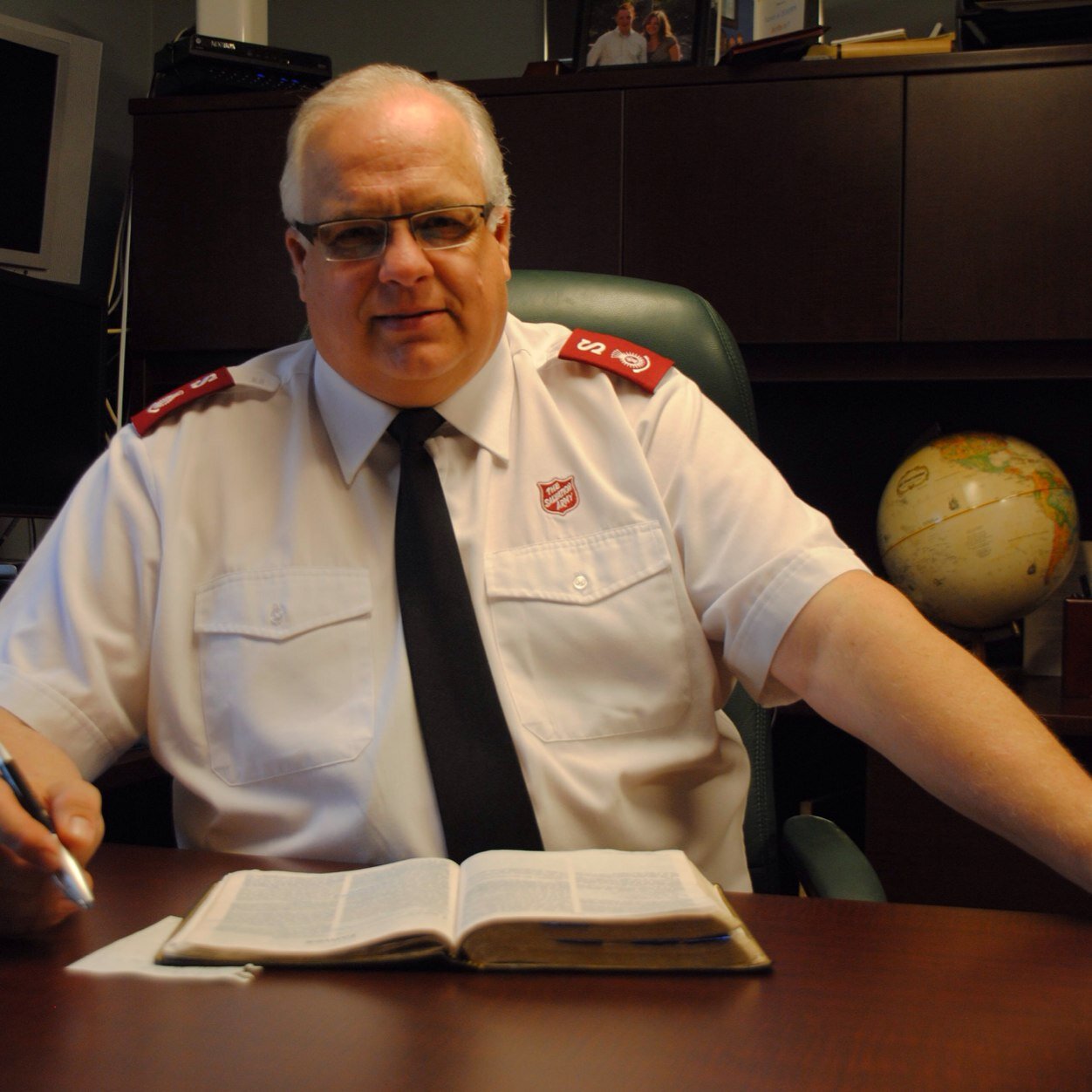 Joyful Salvation Army Officer who is passionate about the Lord and His church and enjoys good clean humor.