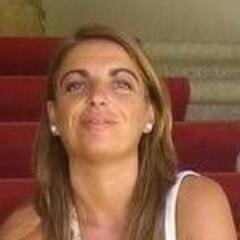 🔴 Ganadora de los @Premios20Blogs con https://t.co/DmZiYAcPJB. Periodista por formación y vocación. Contenido y redes sociales en https://t.co/BZK09RWzz8.
