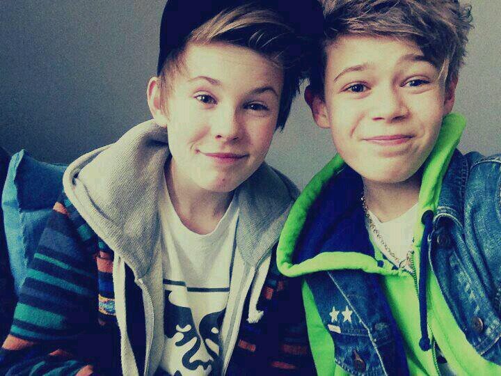 Directioner ♥ .//Josh Hutcherson ♥ //Tobias Neergaard ♥♥ and Benjamin Lasnier ♥                                      Burgos,Spain