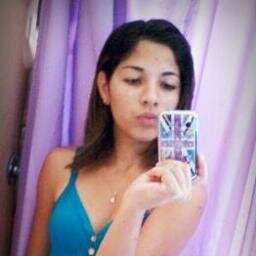 17 aninhos... Serva do Senhor'' JESUS CRISTO''.
Facebook:http://t.co/bvbMbY7sJF