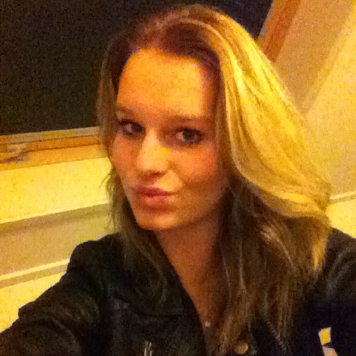 Iloveyouuuu