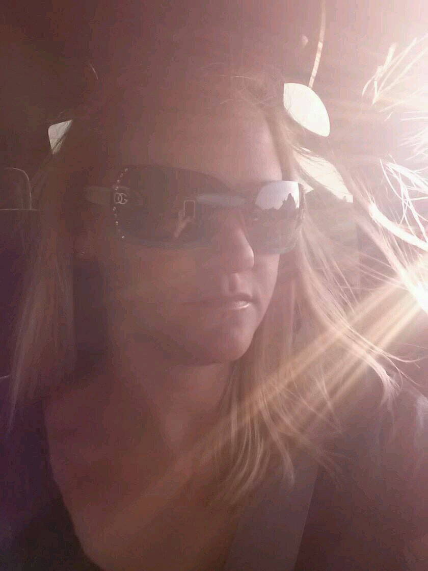 CrazyLacyJ's profile picture. Married mother of 3 highly energetic little people!!