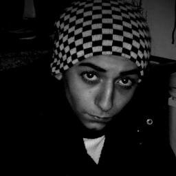 0777596934's profile picture. ﻫُﻢ ﻣﺘﻮﺍﺟﺪﻭﻥ ﻭﻟﻜﻦ .. ﺇﺷﺘﻘﺖ ﻟـ
 ﻣﺎﺿﻴﻬﻢ ﺃﻛﻜﻜﺜﺮ * !!