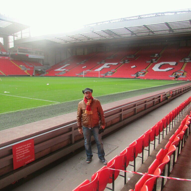 aboushiss's profile picture. 