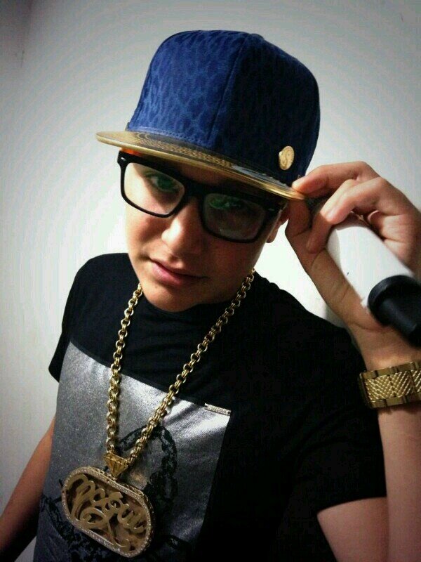Oo Bonde Passo ee a novinha observo no Mc Gui Esse Ai Eu Voo Q Voo♥♥♥